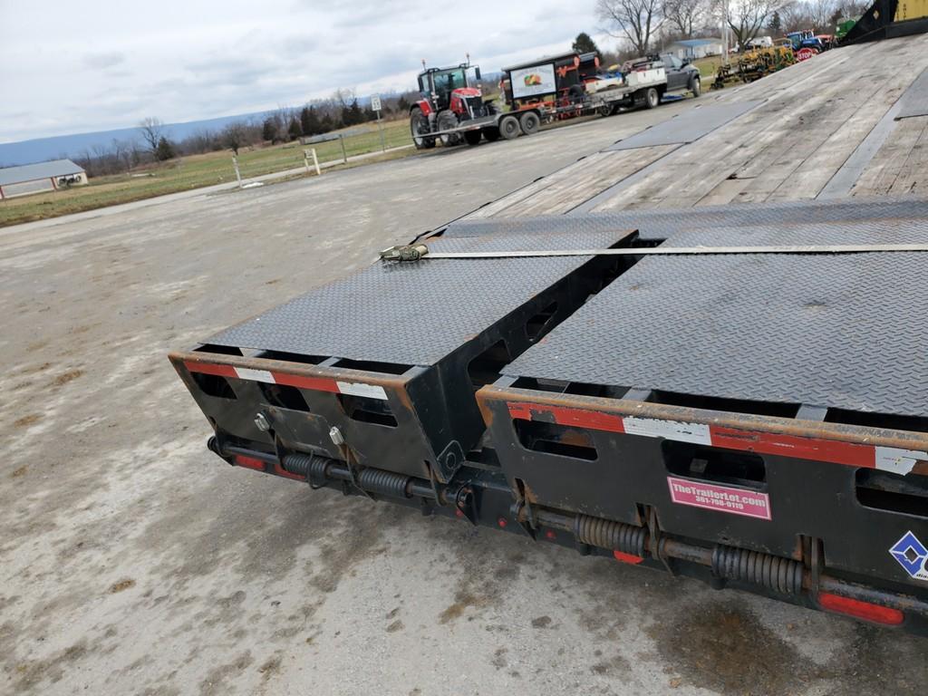 2019 Diamond C FMAX212 Gooseneck Trailer 'Title Sale Day'