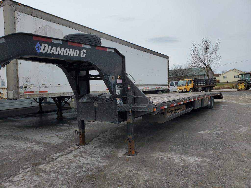 2019 Diamond C FMAX212 Gooseneck Trailer 'Title Sale Day'