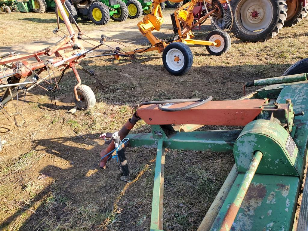 New Idea 751 Hay Crimper