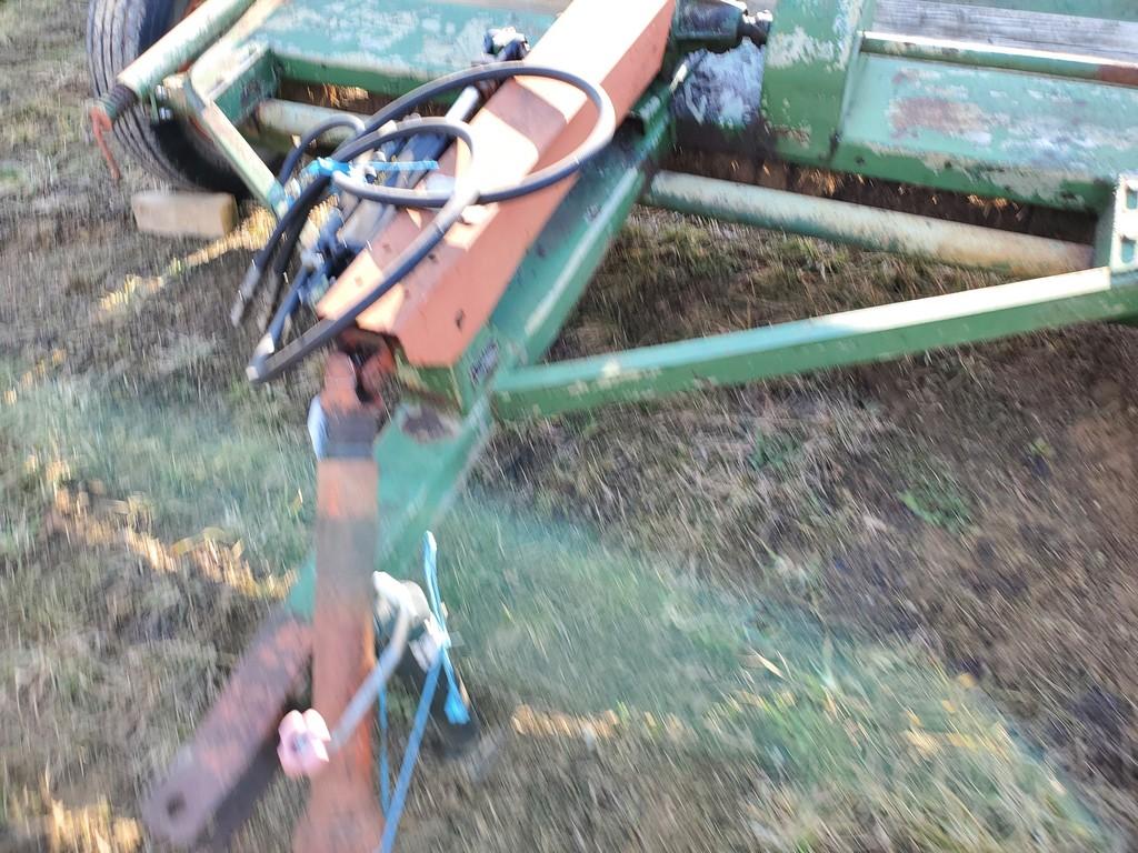 New Idea 751 Hay Crimper