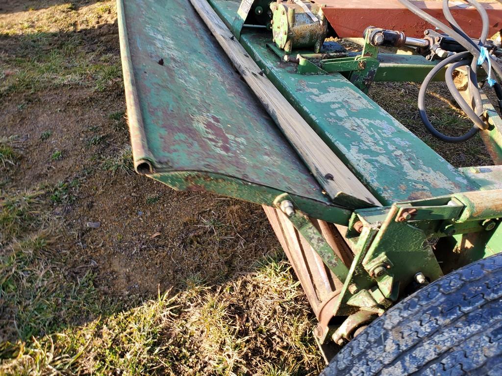 New Idea 751 Hay Crimper