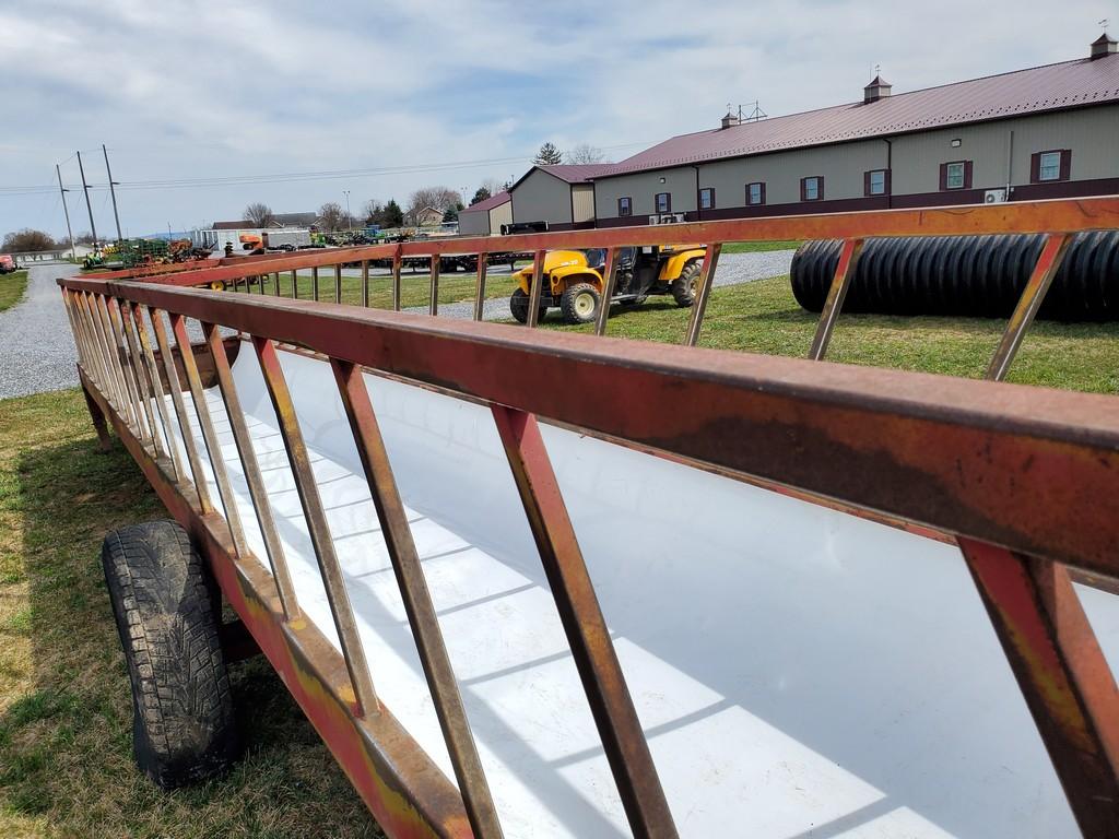 Farmco  Feeder Wagon