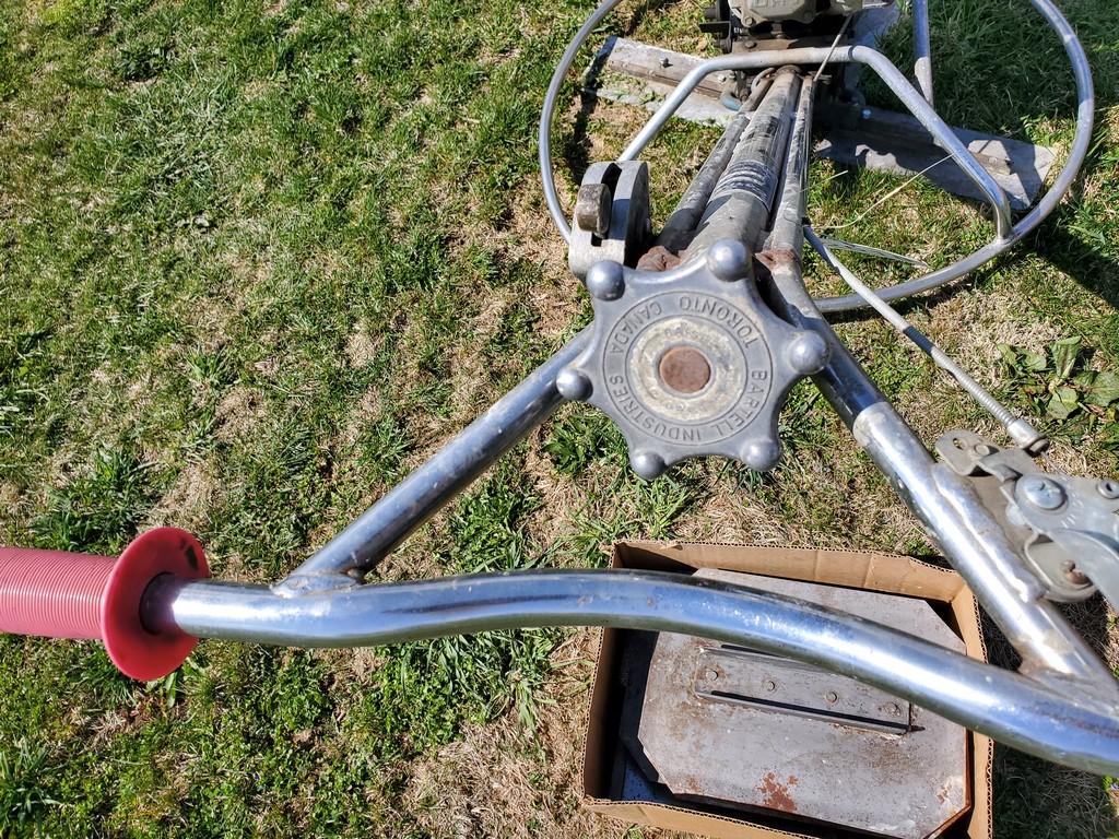 Bartell B436 Power Trowel