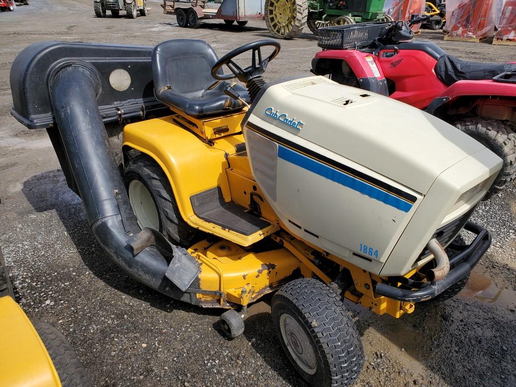 Cub Cadet 1864 Riding Tractor 'Runs & Operates'