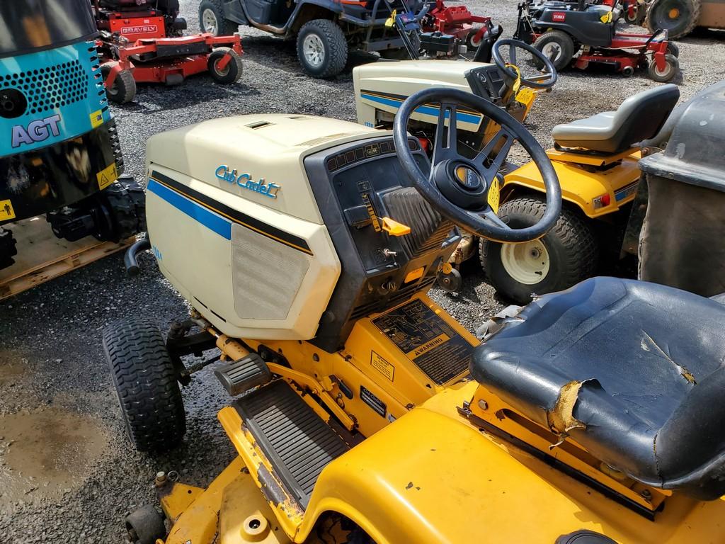Cub Cadet 1864 Riding Tractor 'Runs & Operates'