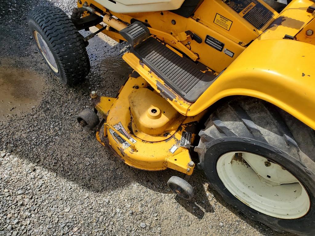Cub Cadet 1864 Riding Tractor 'Runs & Operates'