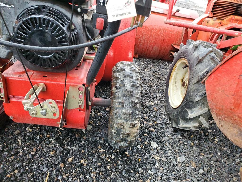Powerland POST24 Snow Blower 'Runs & Operates'