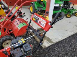 Powerland POST24 Snow Blower 'Runs & Operates'