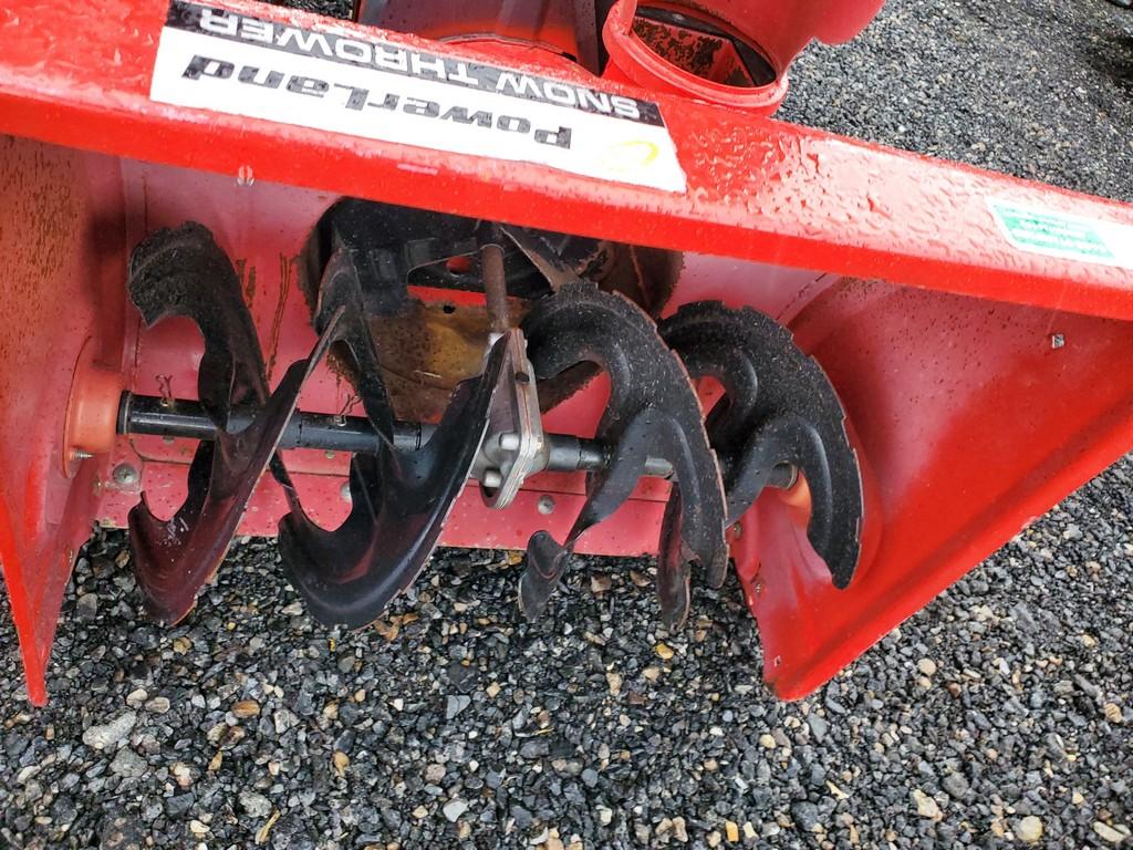 Powerland POST24 Snow Blower 'Runs & Operates'