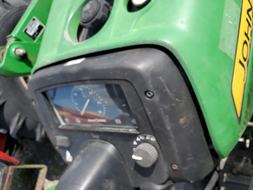 John Deere 3038E Compact Loader Tractor 'AS-IS'