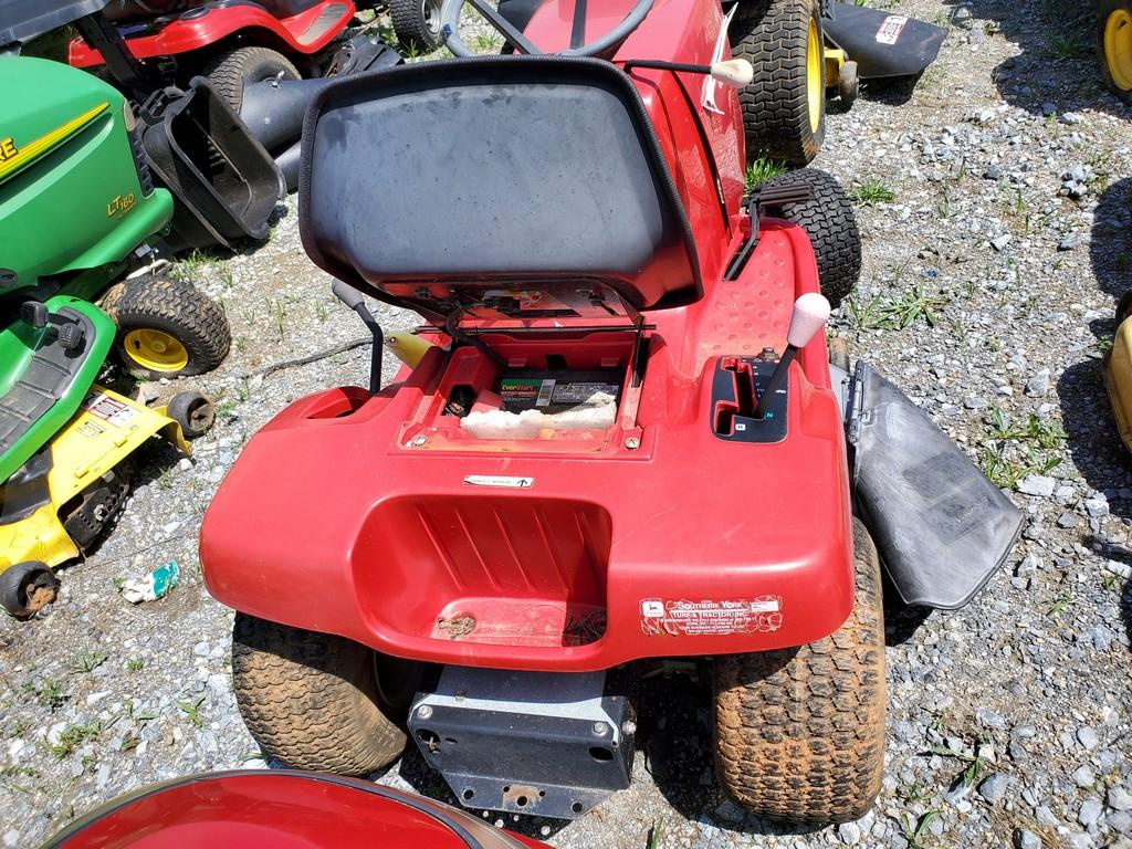 Honda Harmony Riding Tractor 'AS-IS'