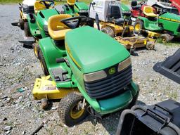 John Deere LT160 Riding Tractor 'AS-IS'