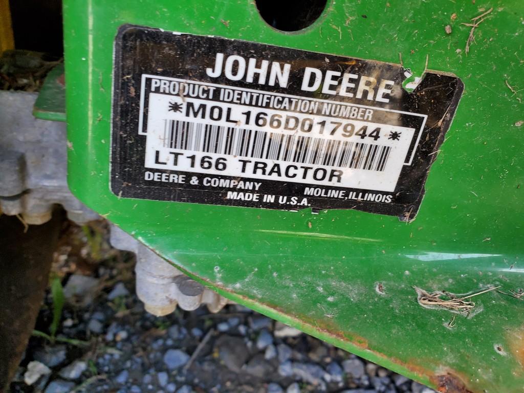 John Deere LT160 Riding Tractor 'AS-IS'