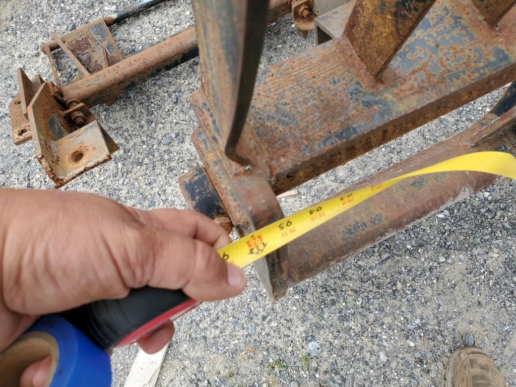 Gradall 9140-5073 Fork Frame