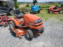 Kubota G1900 Riding Tractor 'Ride & Drive'