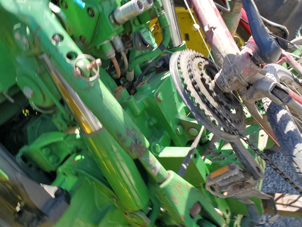 John Deere 7405 Tractor 'Runs & Operates'