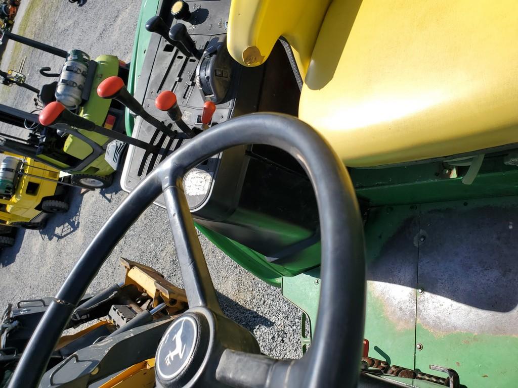 John Deere 7405 Tractor 'Runs & Operates'