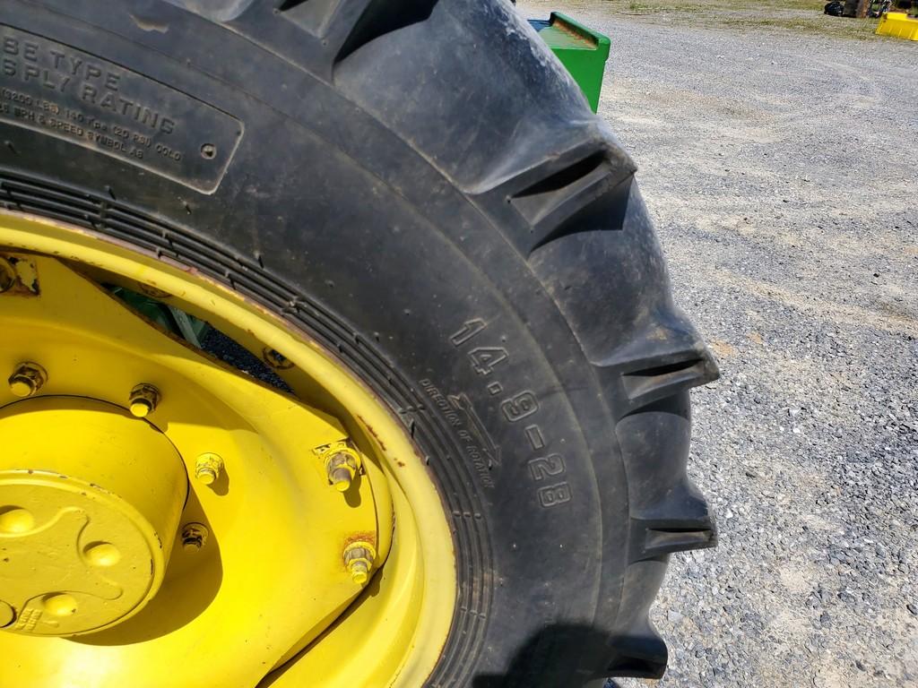 John Deere 7405 Tractor 'Runs & Operates'