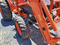 Kubota L4701 Compact Loader Tractor 'Ride & Drive'