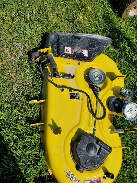John Deere  Deck