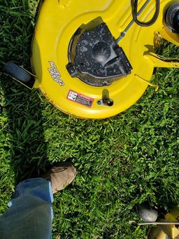 John Deere  Deck