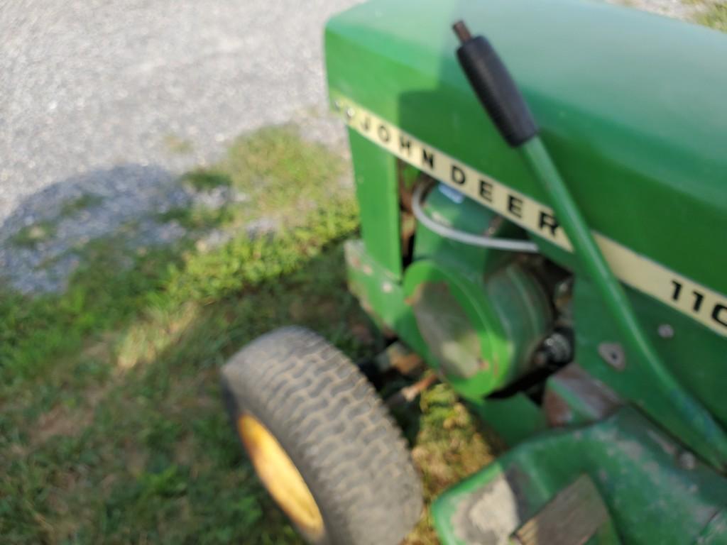 John Deere 110 Riding Tractor 'AS-IS'