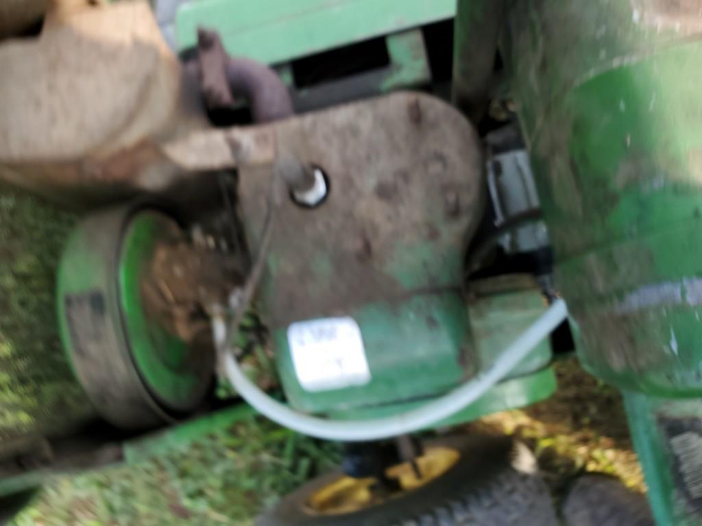 John Deere 110 Riding Tractor 'AS-IS'