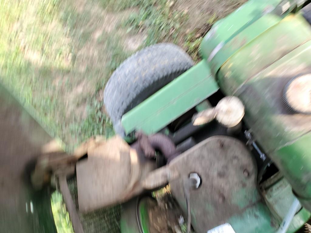 John Deere 110 Riding Tractor 'AS-IS'