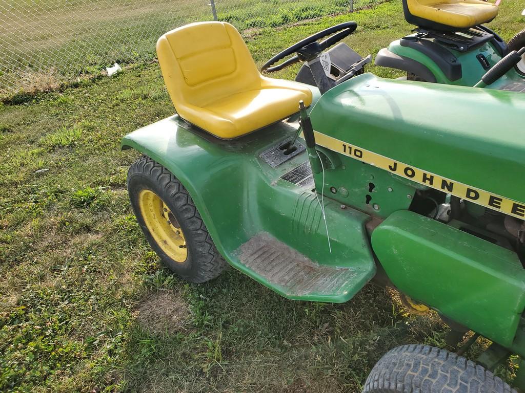John Deere 110 Riding Tractor 'AS-IS'