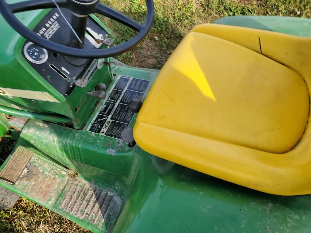 John Deere 110 Riding Tractor 'AS-IS'