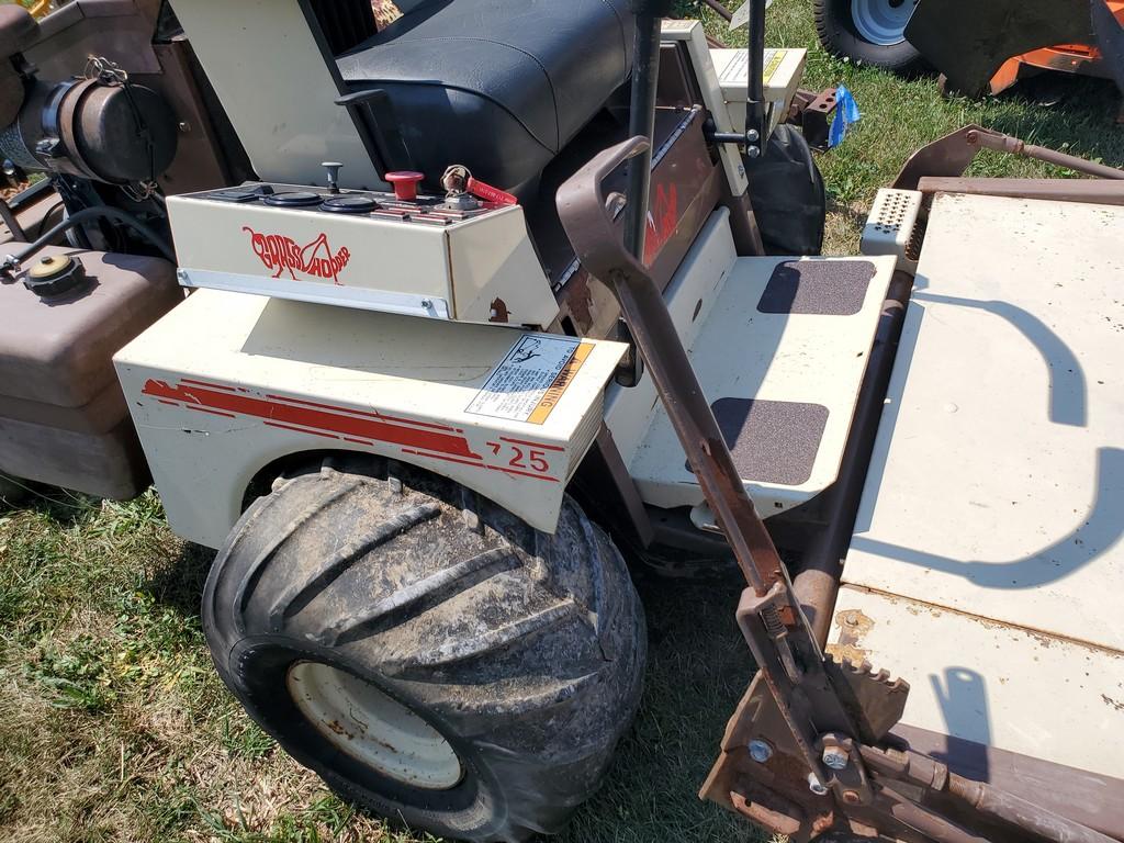 Grasshopper 725 Front Deck Mower 'AS-IS'