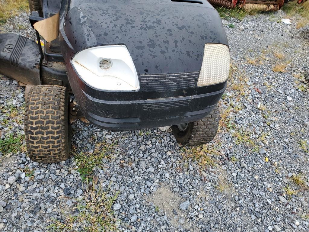 Murray  Riding Tractor 'AS-IS'