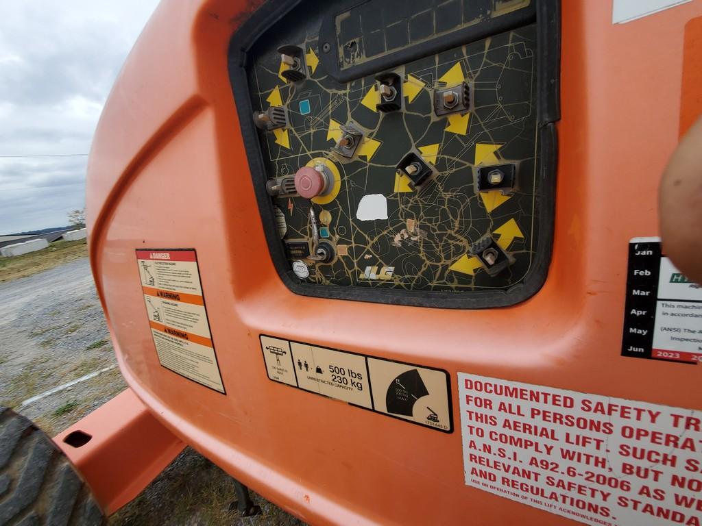 2004 JLG 600AJ Manlift 'Runs & Operates'