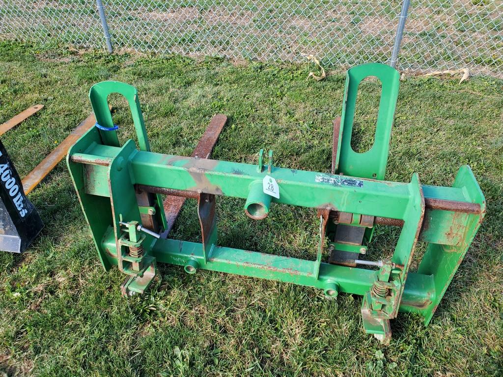 John Deere  Pallet Forks