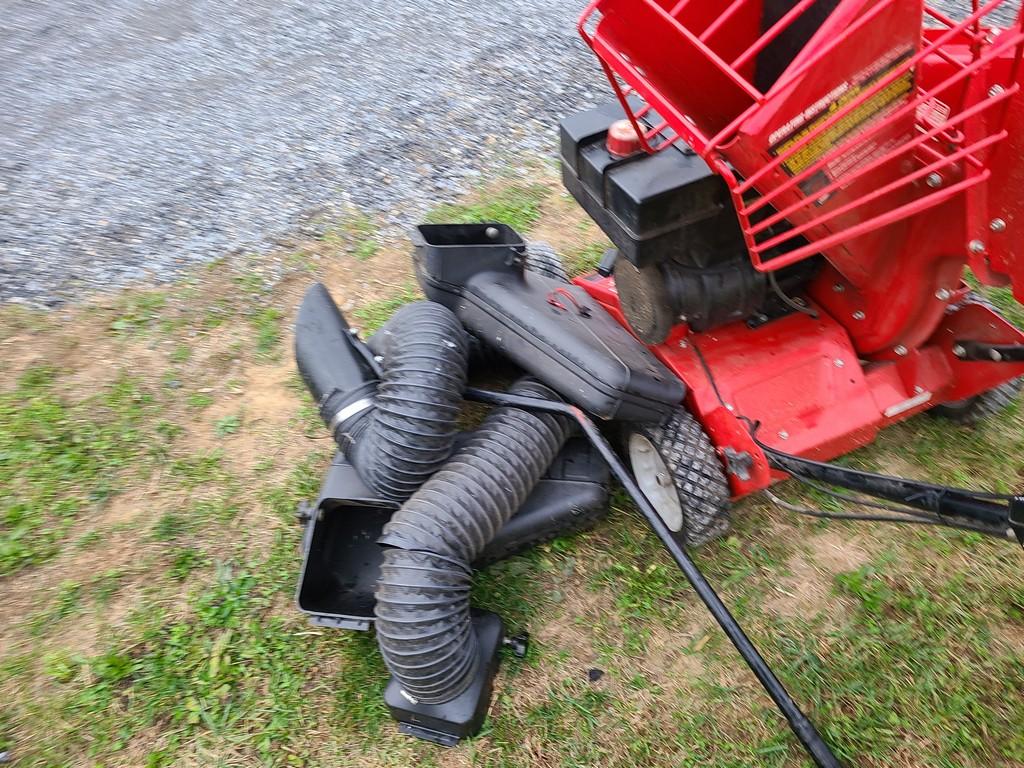 Troybilt  Chipper Shredder Vac