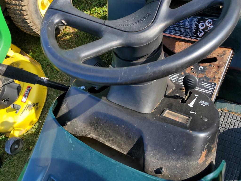 Craftsman  Riding Tractor 'AS-IS'