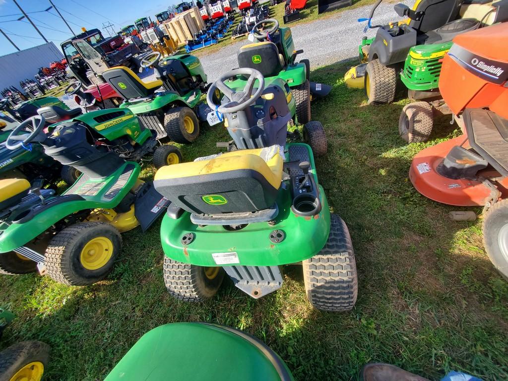 2010 John Deere LA105 Riding Tractor 'AS-IS'
