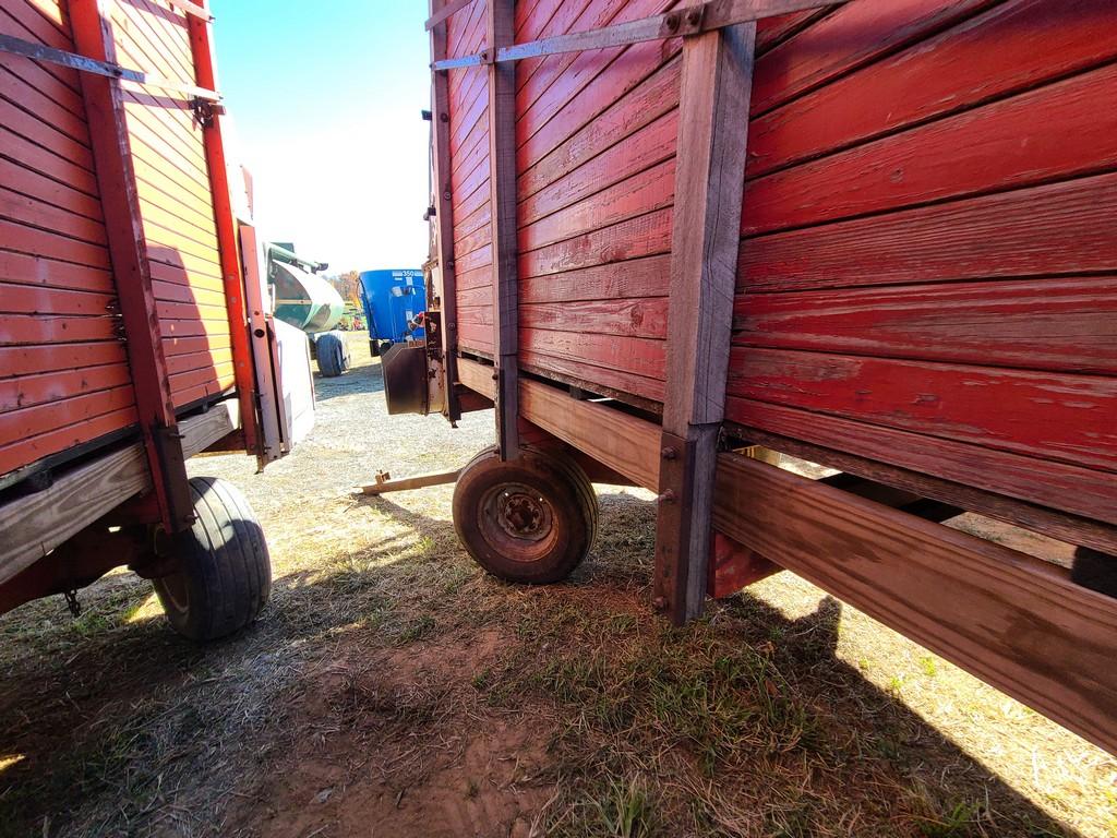 Dion 1016 Forage Wagon 'Manual in the Office'