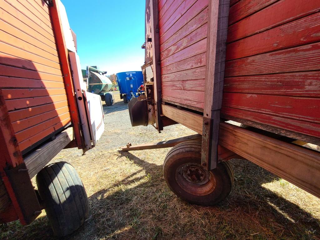 Dion 1016 Forage Wagon 'Manual in the Office'
