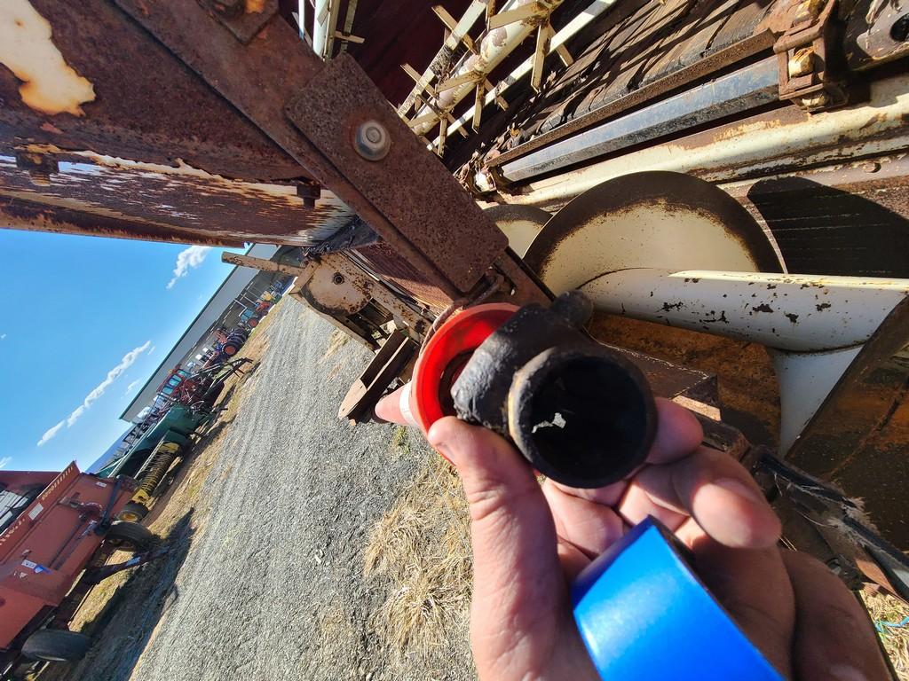 Dion 1016 Forage Wagon 'Manual in the Office'