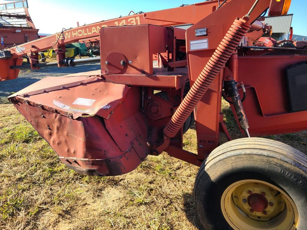 New Holland 1431 Discbine
