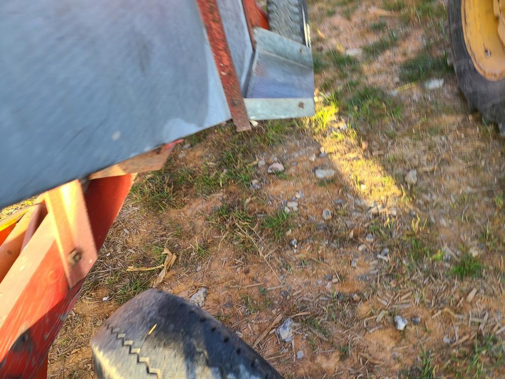 Gravity Bin Wagon