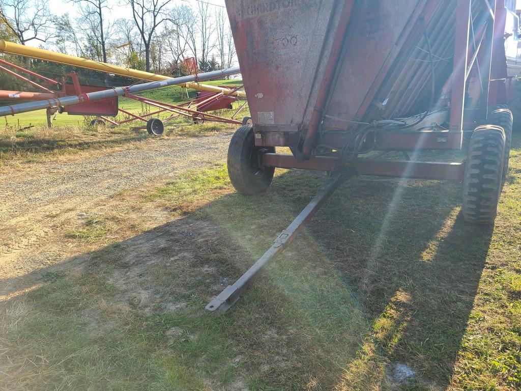Richardton 700 Dump Cart