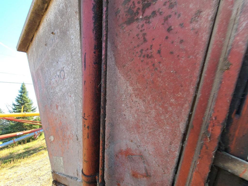 Richardton 700 Dump Cart