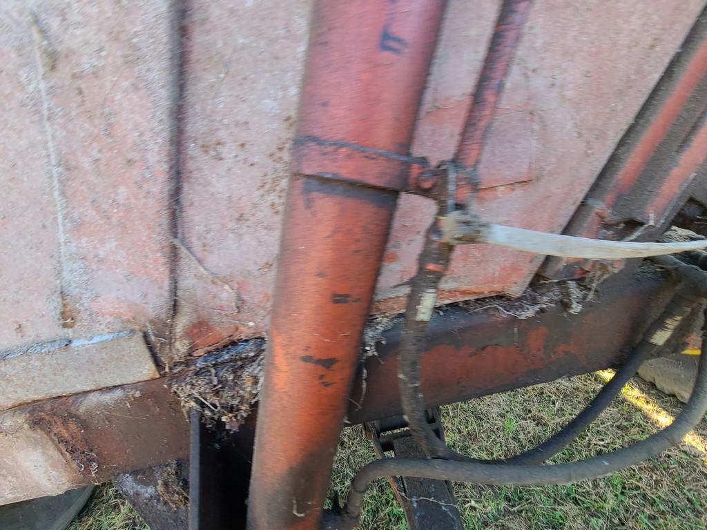 Richardton 700 Dump Cart