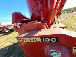 Gehl 100 Grinder Mixer 'Scales In the Office'