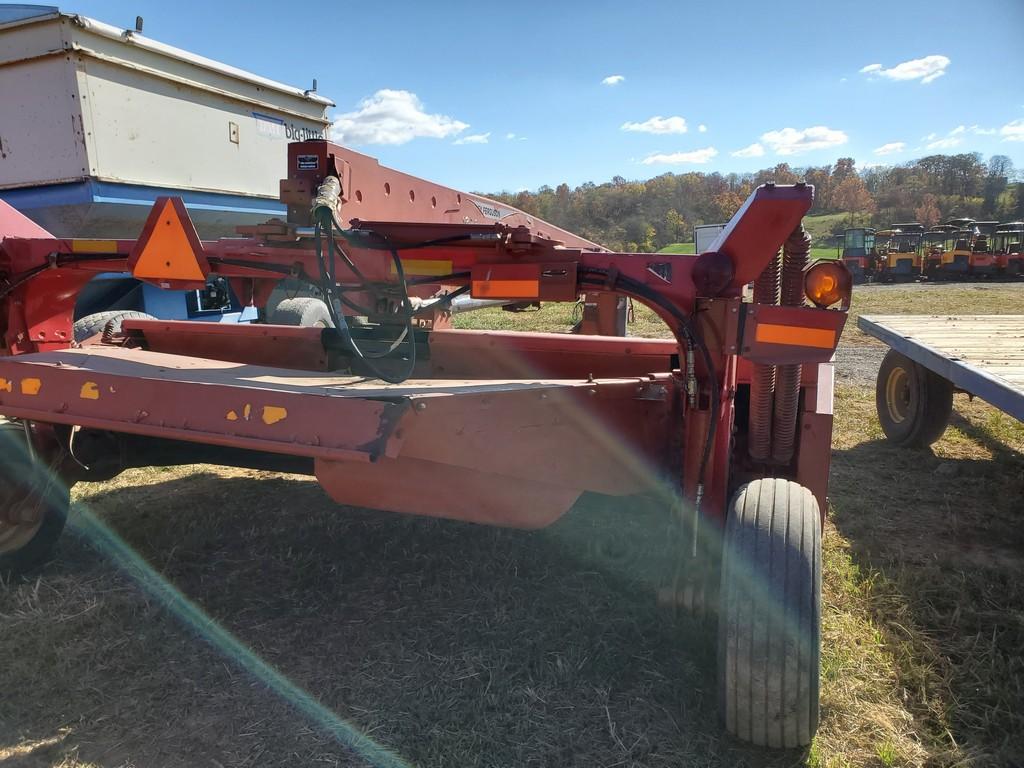 Massey Ferguson 1372 Discbine
