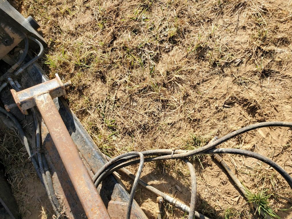 Grouser 2100 Silage Blade