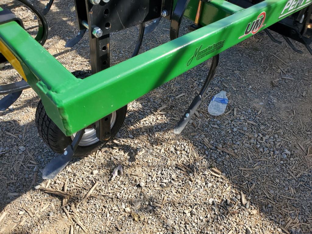 Unverferth Perfecta 10 Cultivator 'LIKE NEW'
