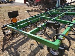 Unverferth Perfecta 10 Cultivator 'LIKE NEW'